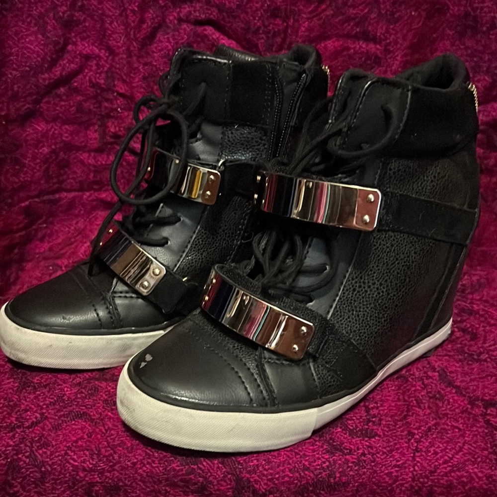 Aldo size 8